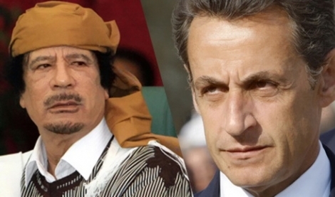 Франция: Саркози Қаддофийга суянган бўлса, бу сафарги 