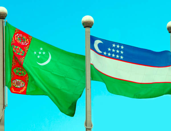 Выступая перед СМИ, Президент Гурбангулы Бердымухамедов обобщил результаты туркмено-узбекских переговоров