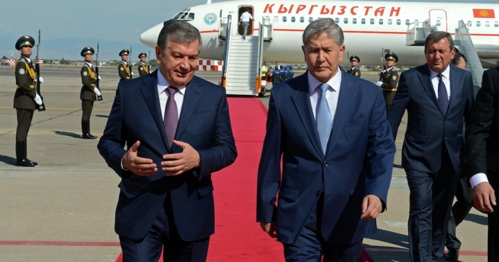 Мирзиёев ва Атамбаев «Man Auto-Uzbekistan»га ташриф буюрдилар